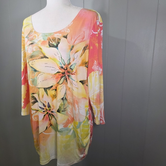 Dressbarn Floral Beaded Scoop Neck Top Size L - Picture 2 of 12